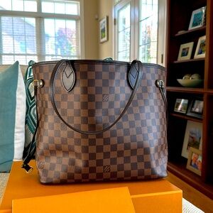 Louis Vuitton Neverfull MM